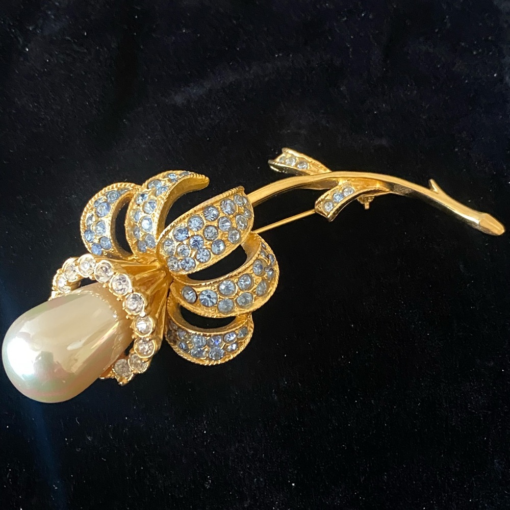 Ivana Trump Brooch